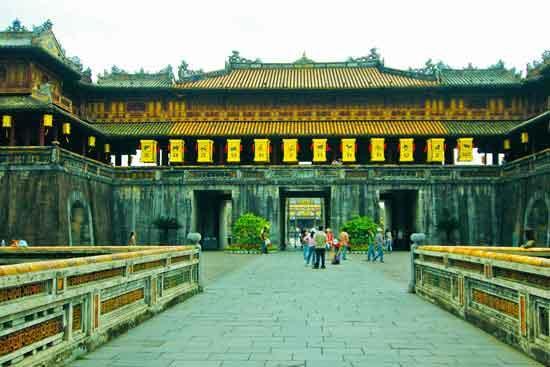 Bao Son 1 Hotel Hue Buitenkant foto